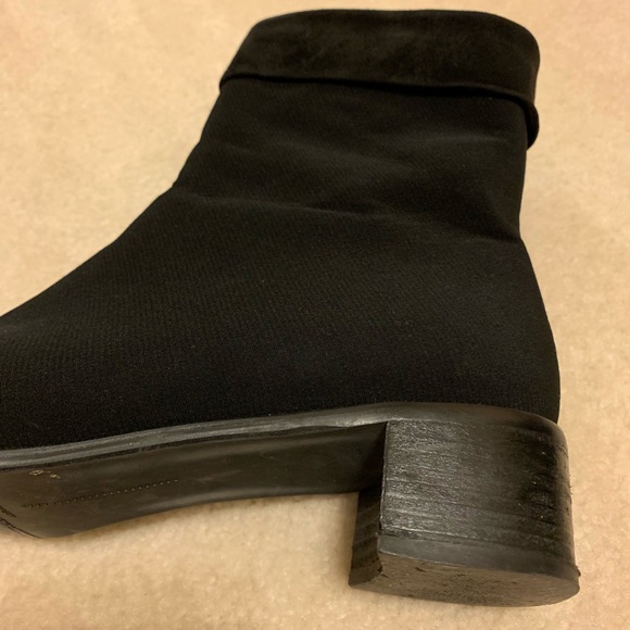 Stuart Weizman Gore-Tex side zipper ankle boots - Picture 9 of 10